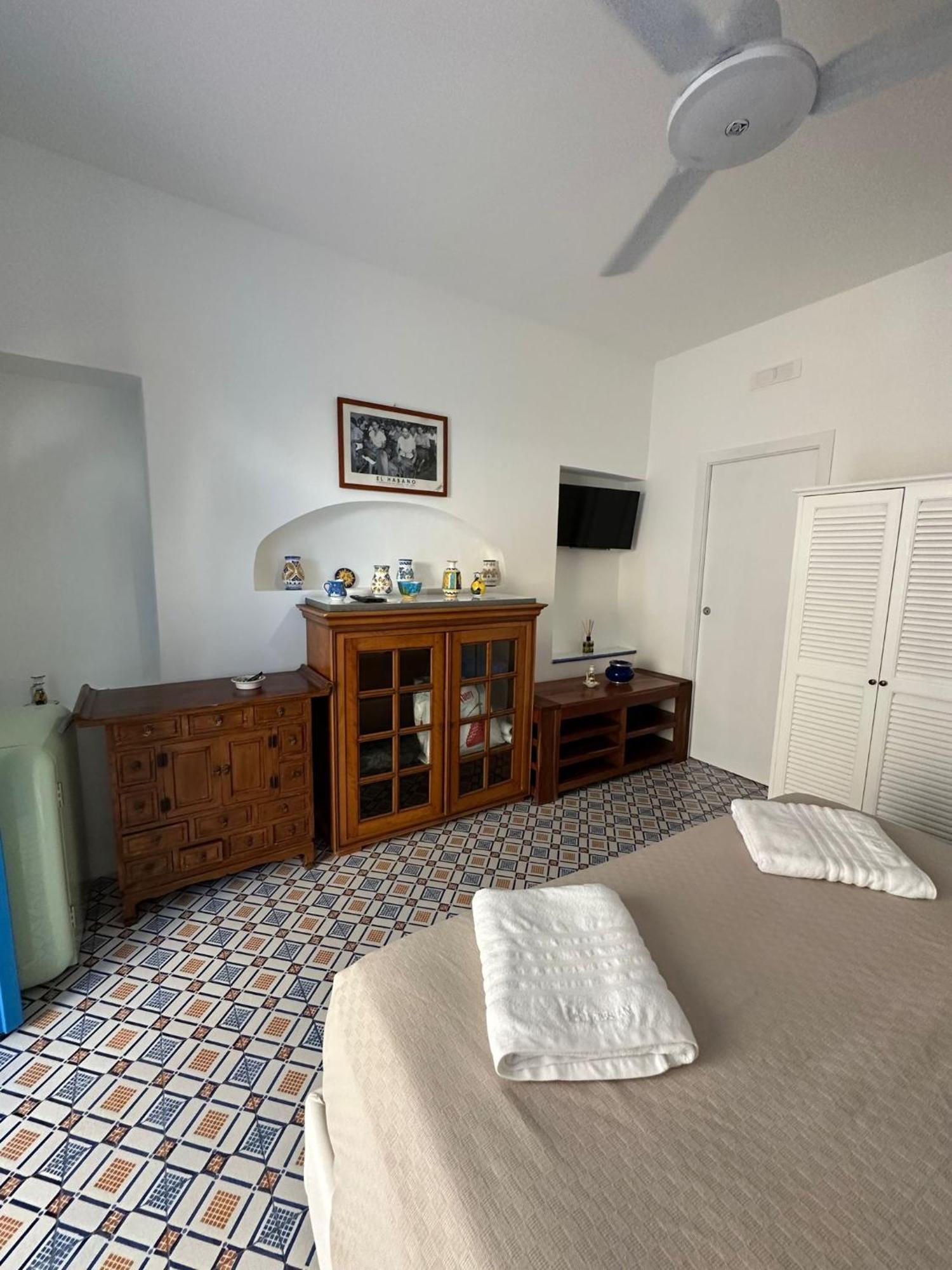 Art B&B Panarea Extérieur photo